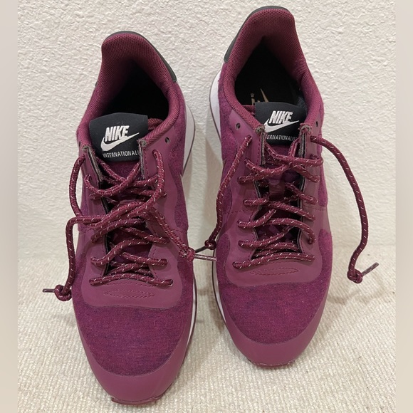 Nike Shoes - Purple Nike Internationalist Sneakers, Women’s Size 5
